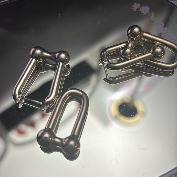 925 link ear rings  a bit off color because long time no use and it is silver . - Picture 4 of 4